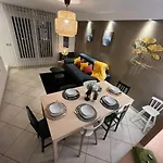 T3 Flat Moderne Sur 2 Etages Metro Parking Free Entrance Autonome Apartment *