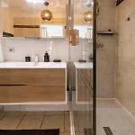T3 Flat Moderne Sur 2 Etages Metro Parking Free Entrance Autonome *