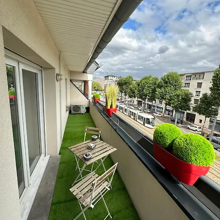 T3 Flat Moderne Sur 2 Etages Metro Parking Free Entrance Autonome Apartment *